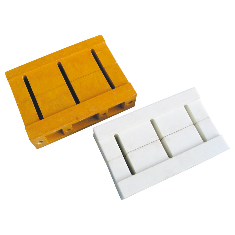Vertical bus switchgear Assembly